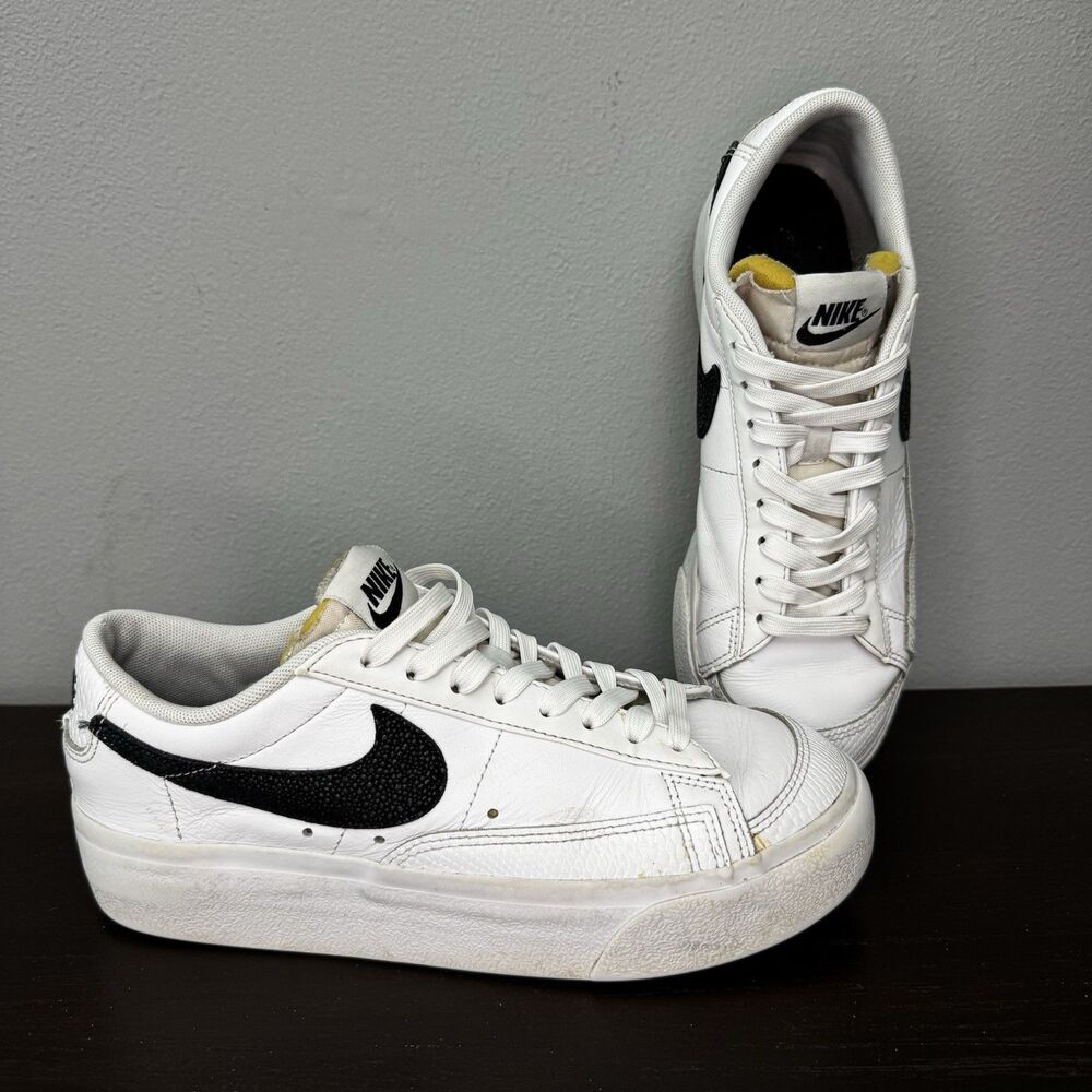 Nike Blazer Low Platform DZ5210-100 White Black Faux Python Leather Shoes Sz 8